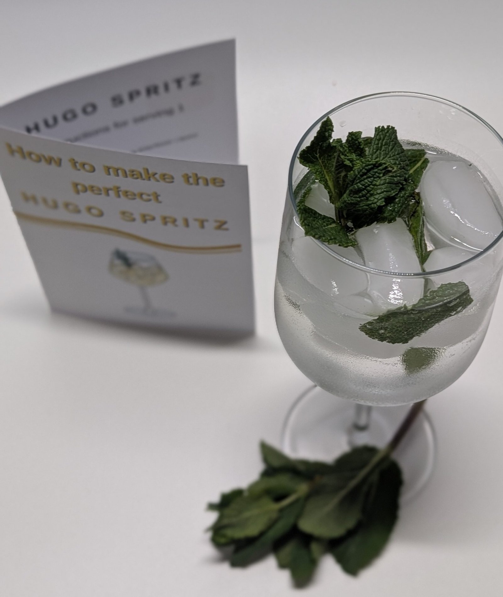 Hugo Spritz Cocktails in a bag (Serves 8) - Image 6